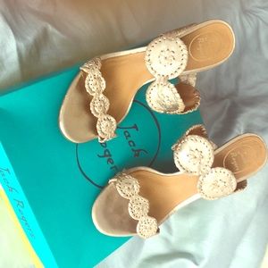 Beautiful bronze Jack  Rogers upscale platform